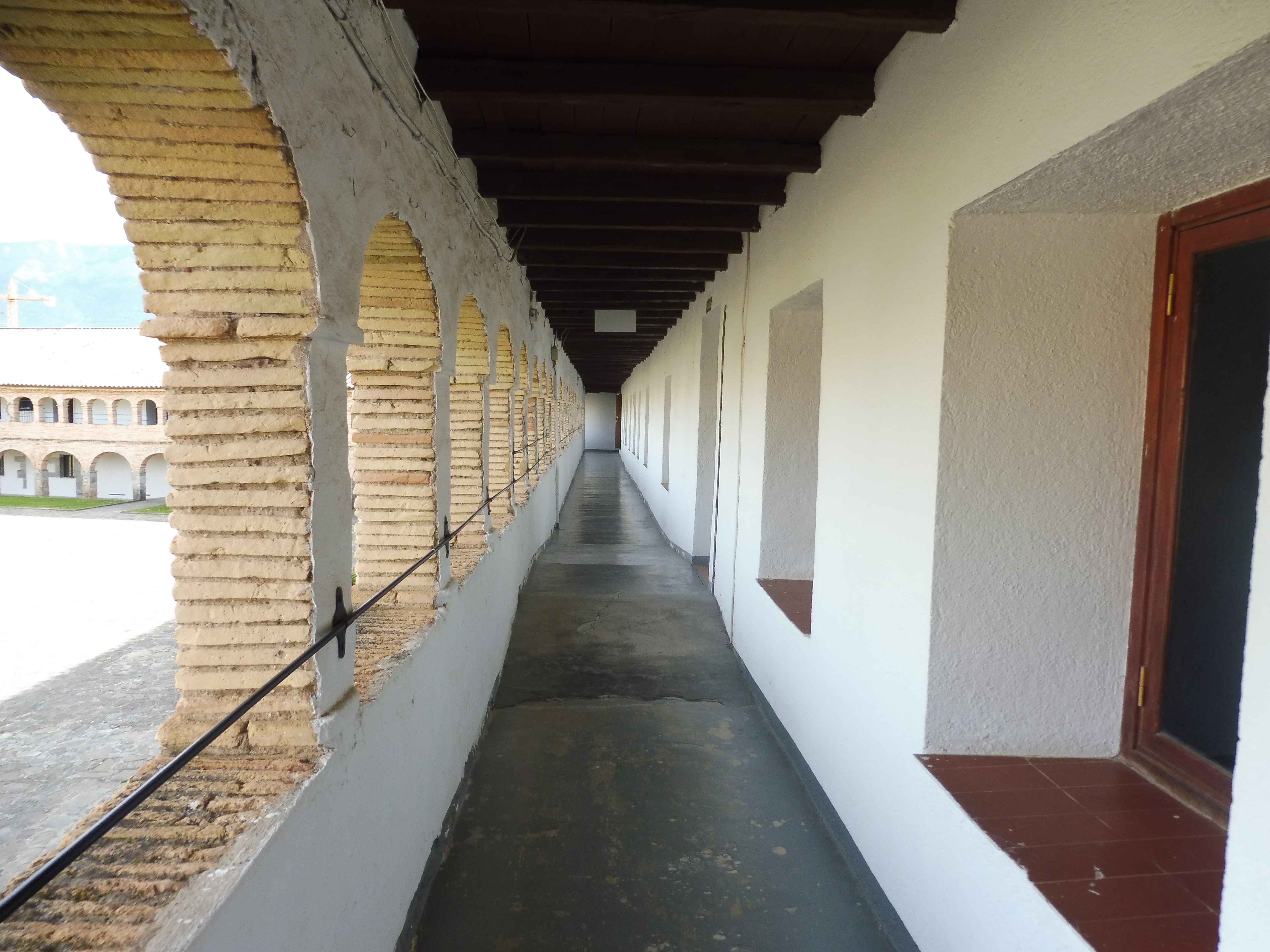 Photos de Long Couloir Au Second Etage De La Forteresse