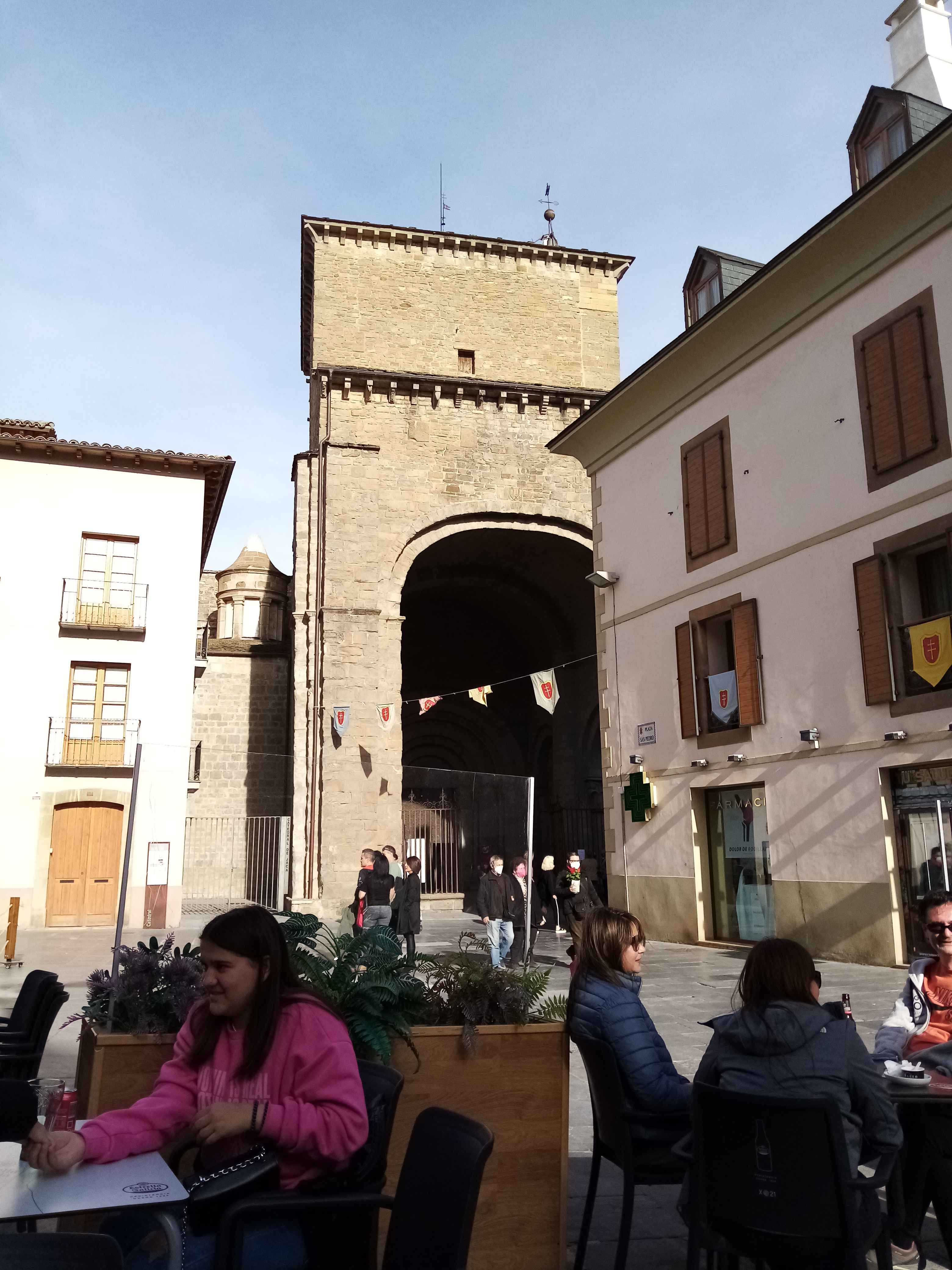 Photos de Toute L Annee On Peut Deguster Glaces Et Cafe Dans Lesrues En Aragon