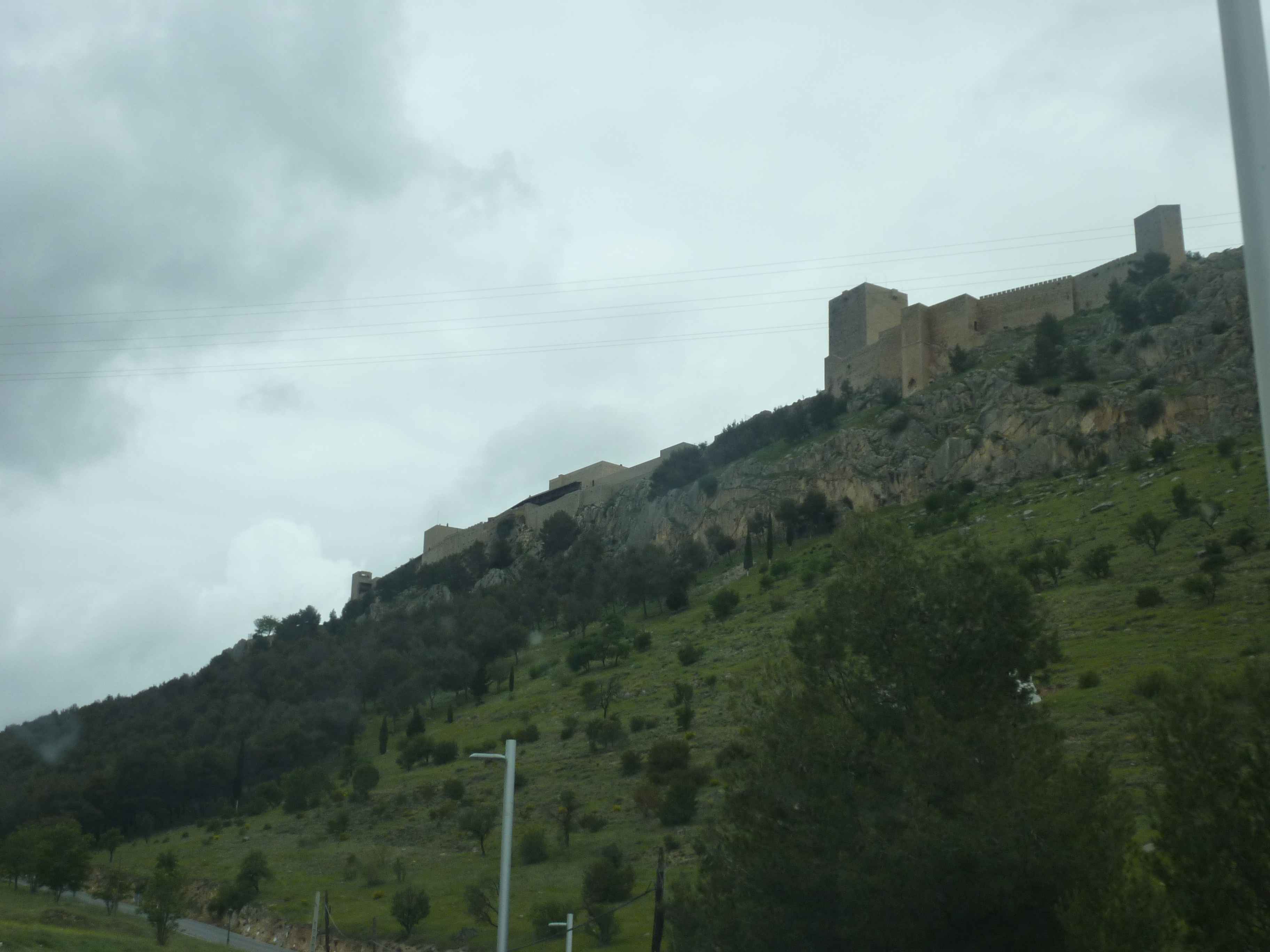 Photos de Chateau Sur La Route Entre Vielle Ville De Jaen Et Santa Catalina