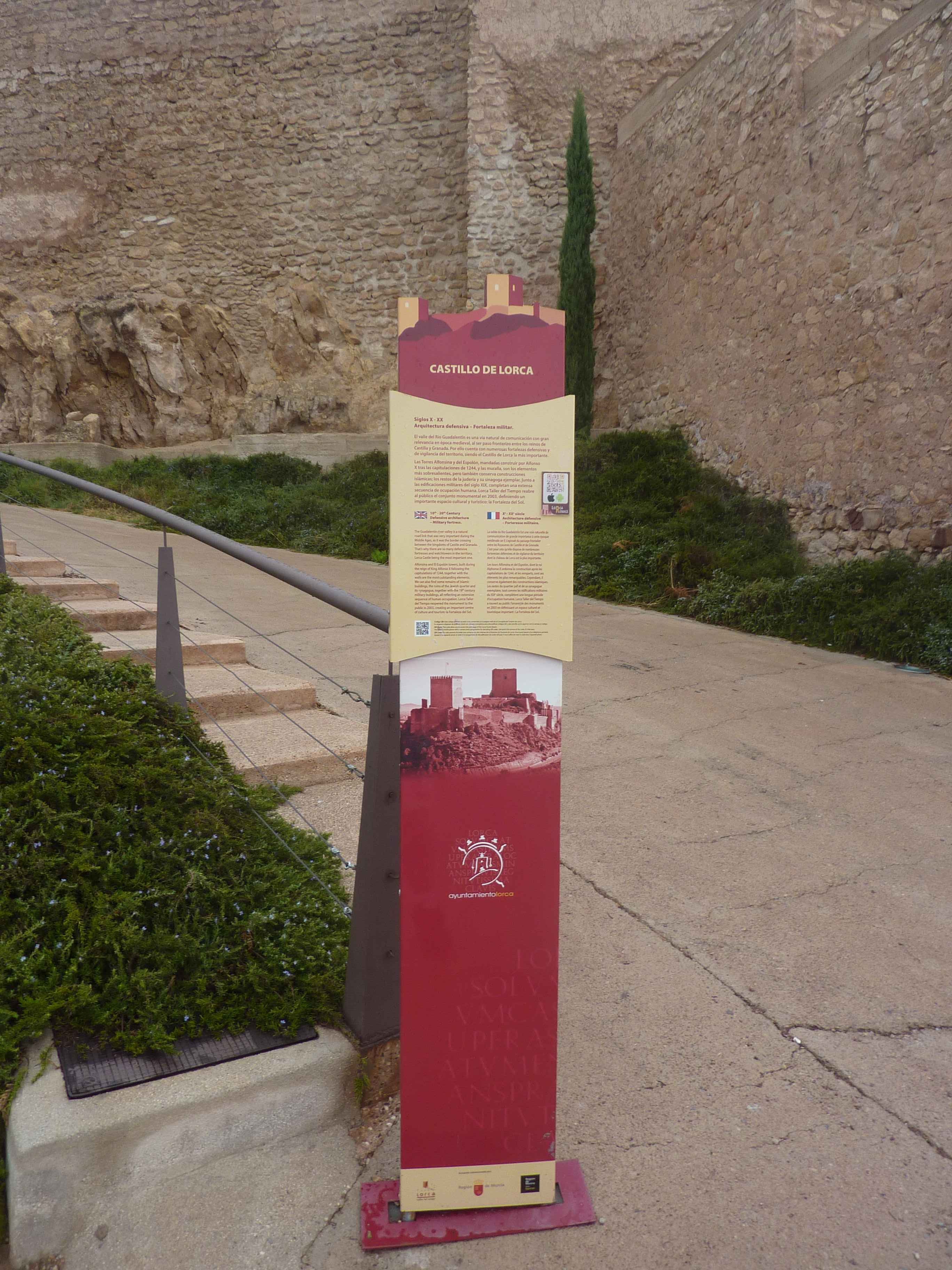 Photos de Panneau D Explications Historique Du Chateau De Lorca