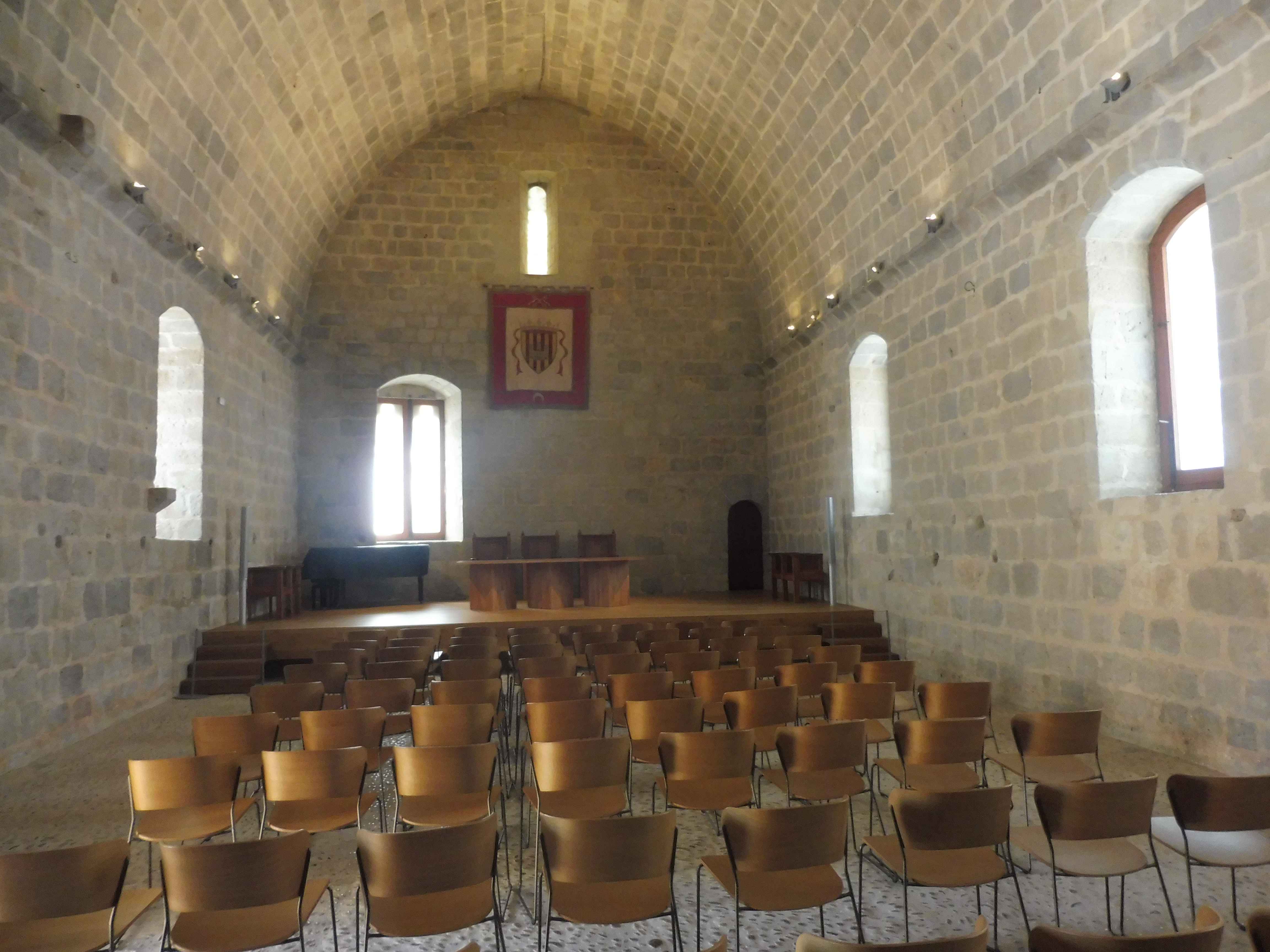 Photos de Interieur D Une Chapelle Dans Le Chateau De Peniscola