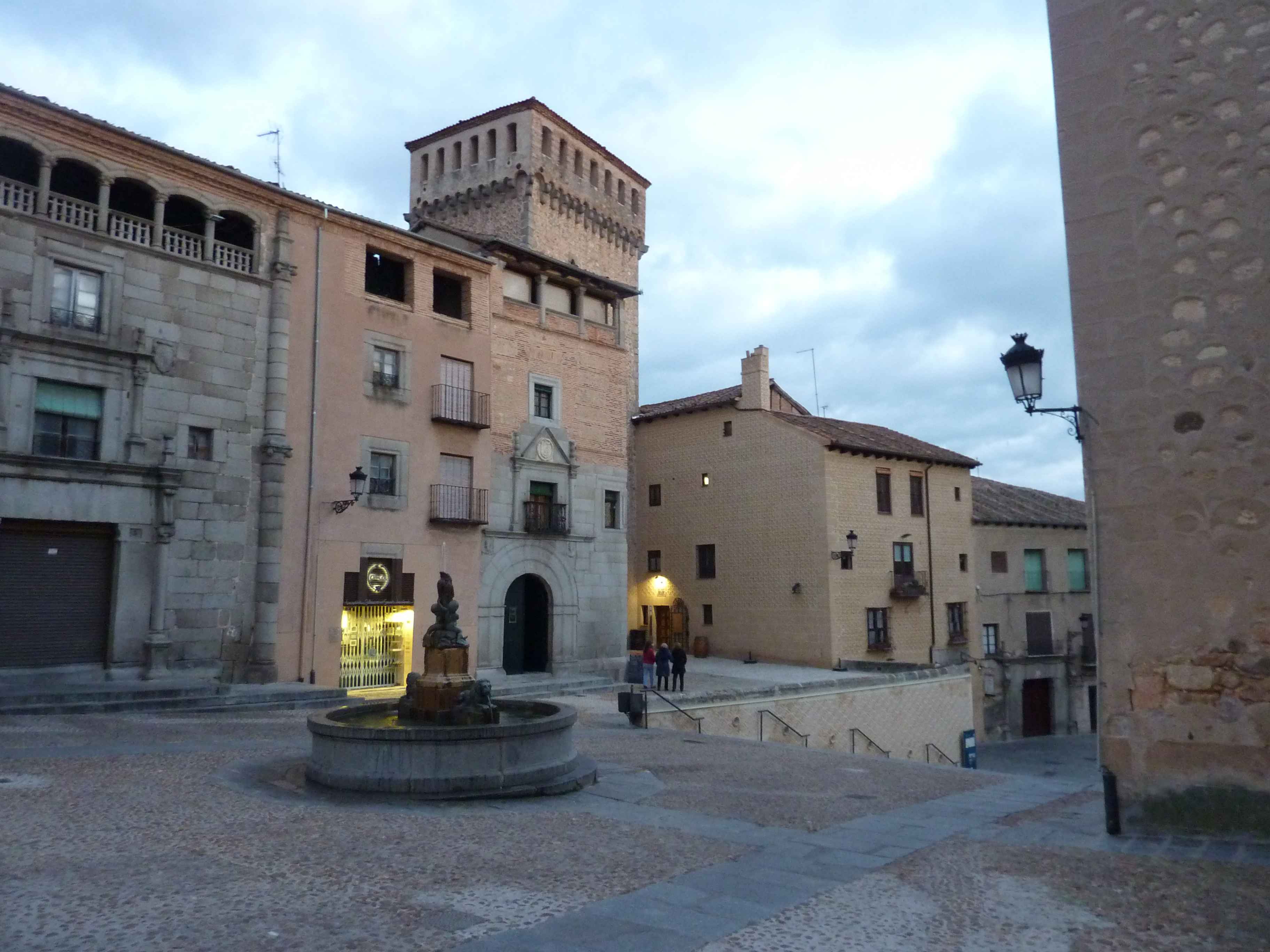 Photos de Plazuela De San Martin Segovia